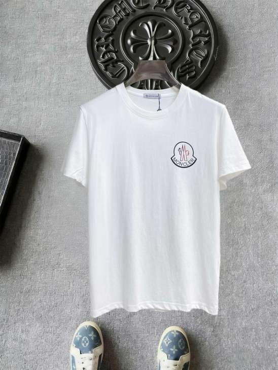 Picture of Moncler T Shirts Short _SKUMonclerL-4XLxetr396047